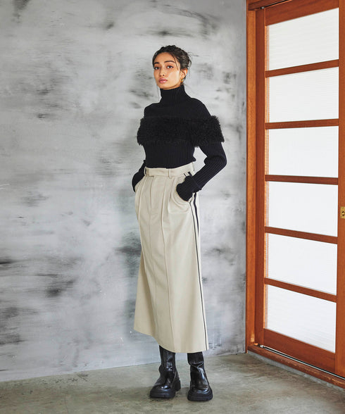 サイドラインピンタックナロースカート