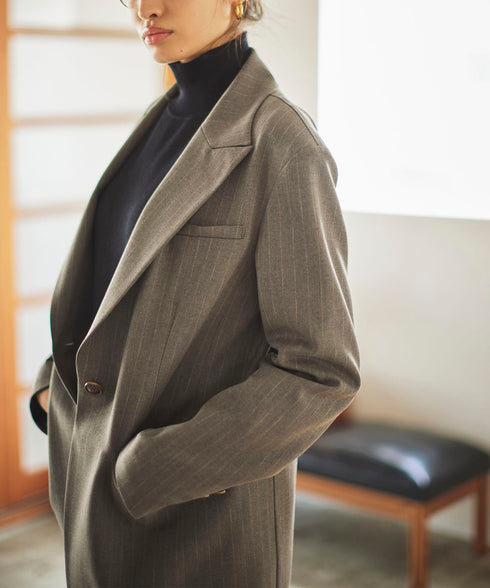 ピークドラペルテーラードジャケット(ストライプ)