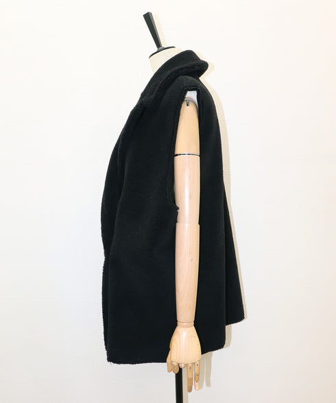 リバーシブル・フェイクムートンテーラードジレ