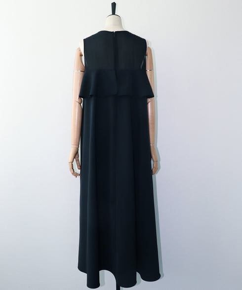 ドッキングフリルワンピース