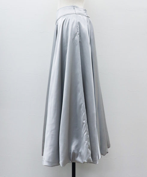 サテンフレアーバルーンスカート