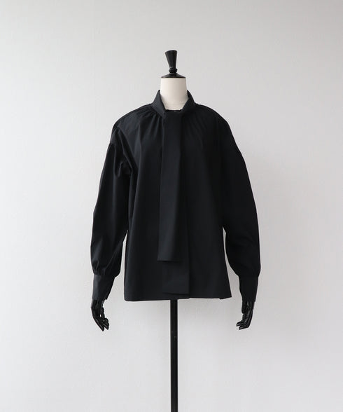 ボウタイボリュームシャツ