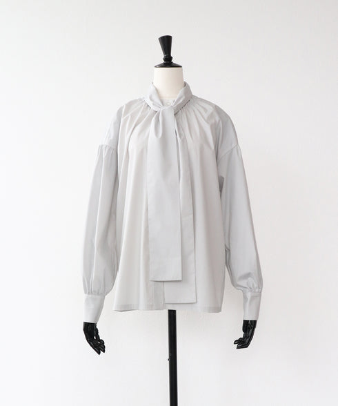 ボウタイボリュームシャツ