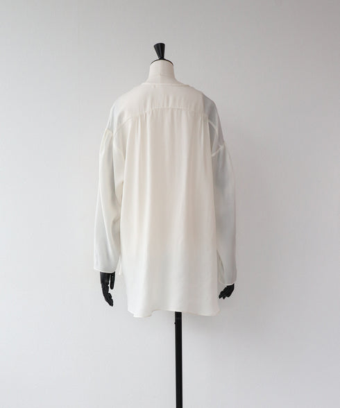 【8.21 InstaLIVE Pickup】 ノーカラーシルキーシャツ