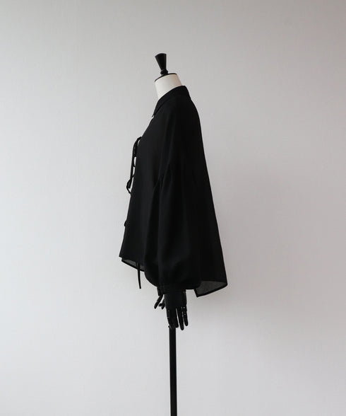 リボンディテール・シアーシャツ