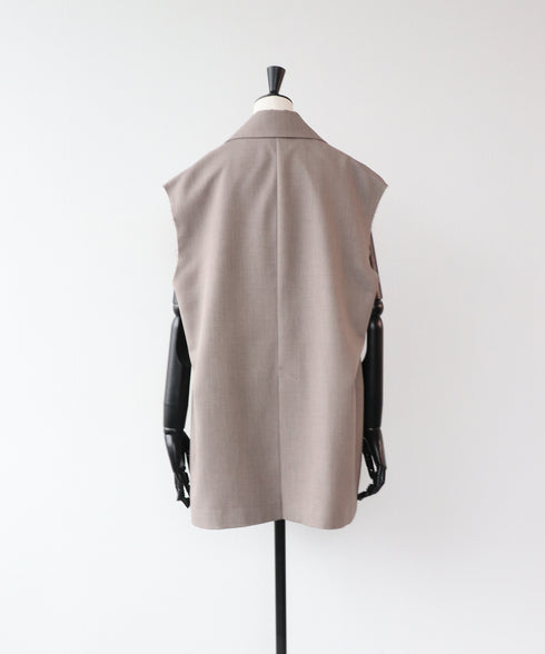 【2025.11 NEW IN】カットオフテーラードジレ