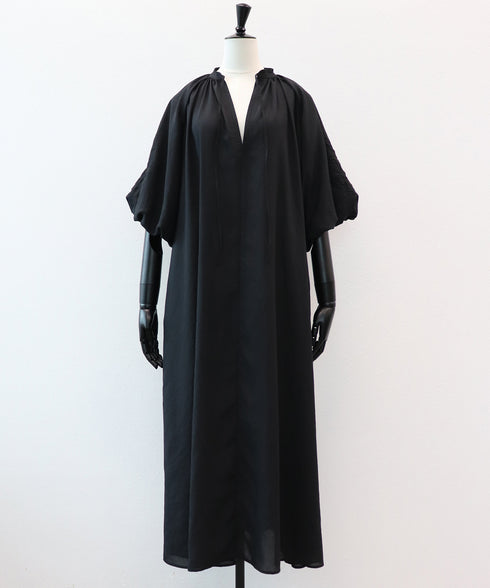 エンブロイダリーバルーンスリーブ・カフタンワンピース