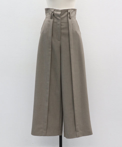 【11.4 NEW IN】カットオフ・ハイウエストパンツ