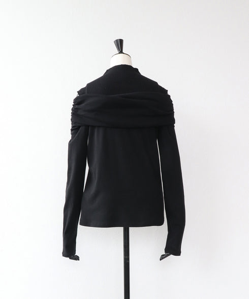 レイヤードドレープトップス