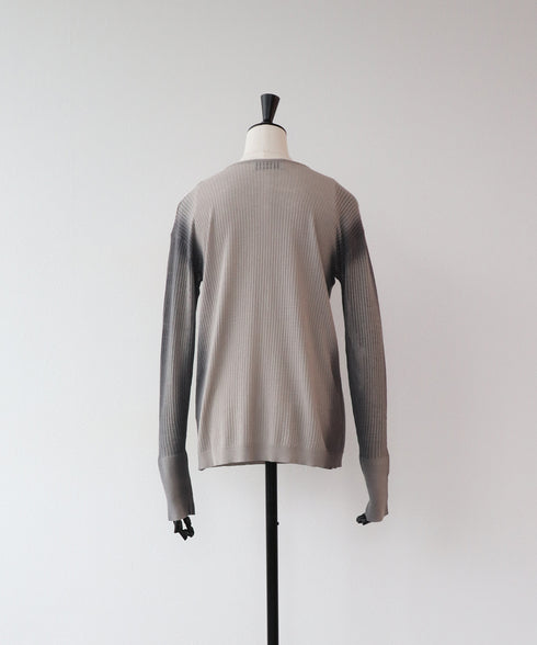 【2025.11 NEW IN】スプレープリント針抜きリブニット