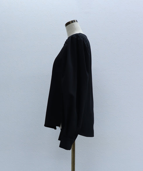 ショルダーギャザー ブラウス