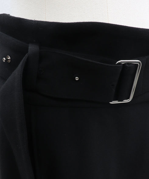 【2025.11 NEW IN】 ベルテッド ストレート スカート