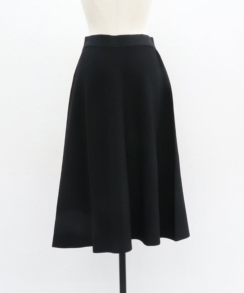 【9.18 InstaLIVE Pickup】 ミディ丈ニットスカート