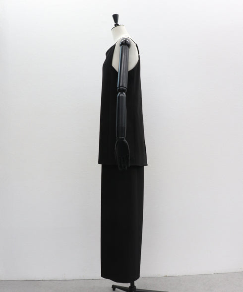 【12.8 InstaLIVE Pickup】スクエアラインロンパース