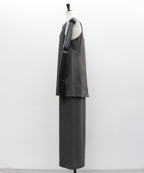 【12.8 InstaLIVE Pickup】スクエアラインロンパース