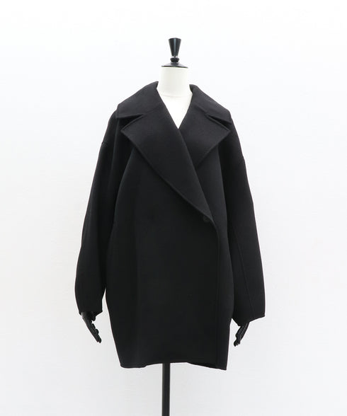 【11.7 InstaLIVE Pickup】モールドフォルムコート