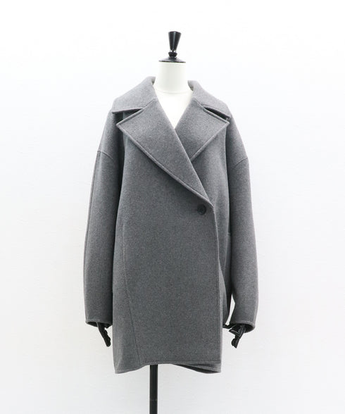 【11.7 InstaLIVE Pickup】モールドフォルムコート