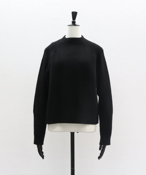 【2025.11 NEW IN】YAKショートニット