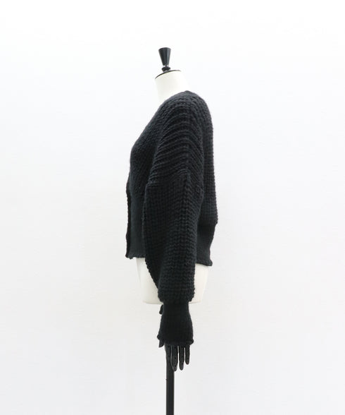 【2025.11 NEW IN】バルキーハンドニットカーデ