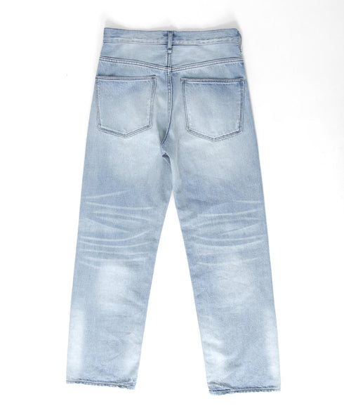 ストレートデニムパンツ
