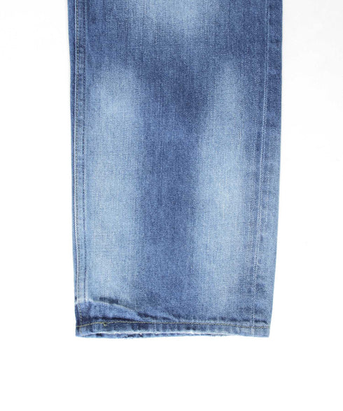 ストレートデニムパンツ