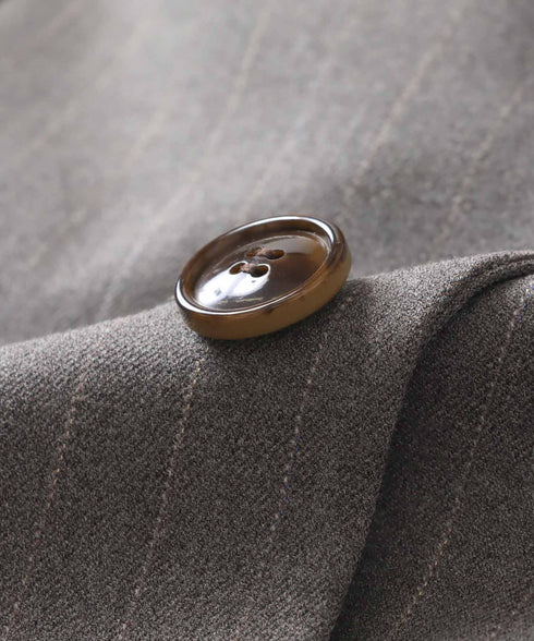 ピークドラペルテーラードジャケット(ストライプ)