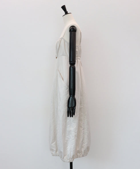 カットアウトナイロン・キャミワンピース