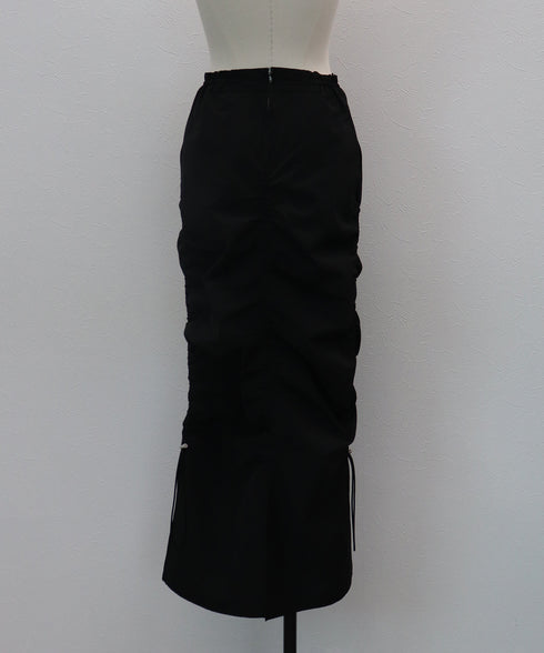 ドロストギャザースカート