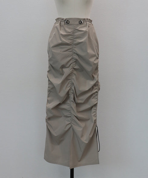 ドロストギャザースカート