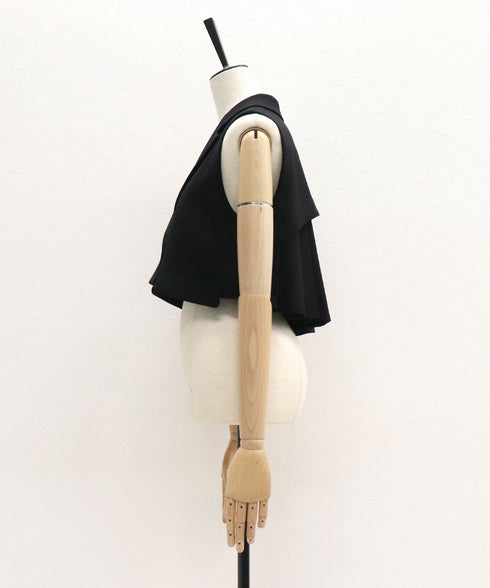 バックプリーツクロップドジレ