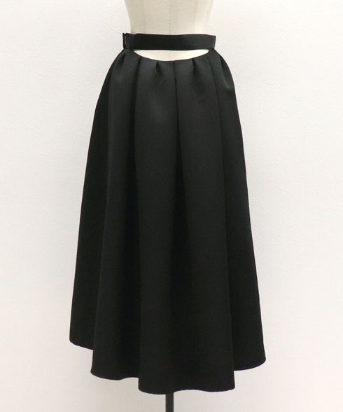 ヘビーサテンバックトレーンカットスカート