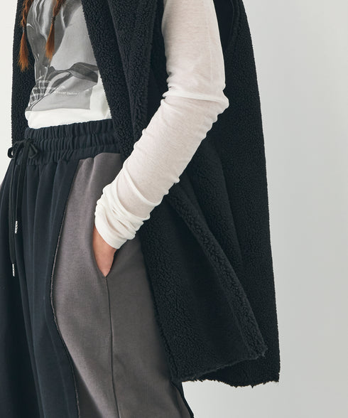 リバーシブル・フェイクムートンテーラードジレ