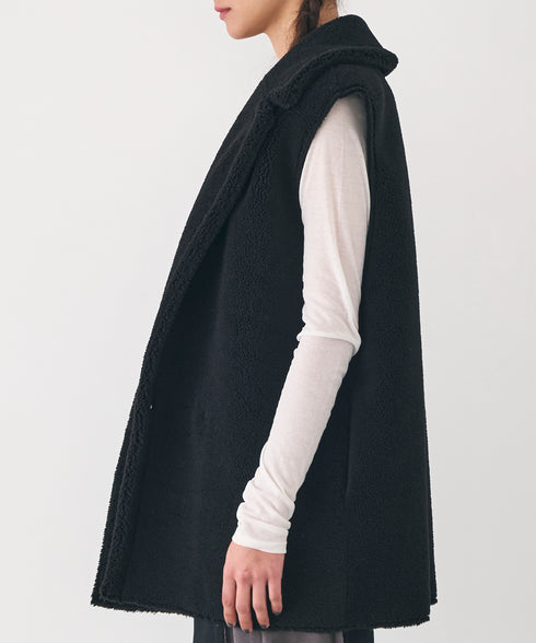 リバーシブル・フェイクムートンテーラードジレ