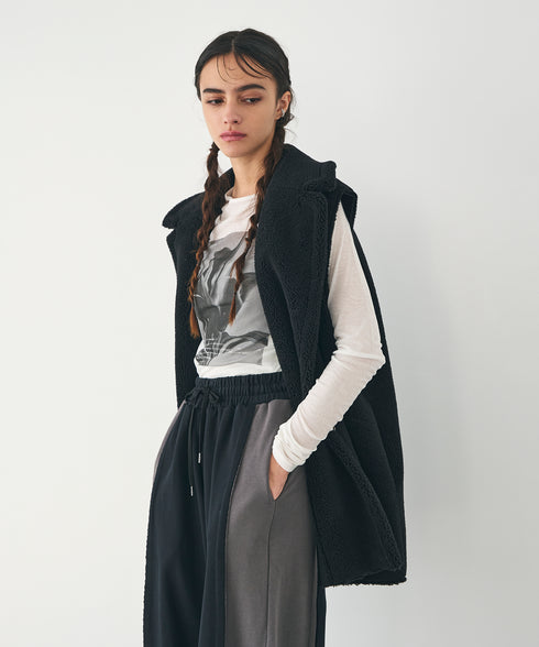 リバーシブル・フェイクムートンテーラードジレ