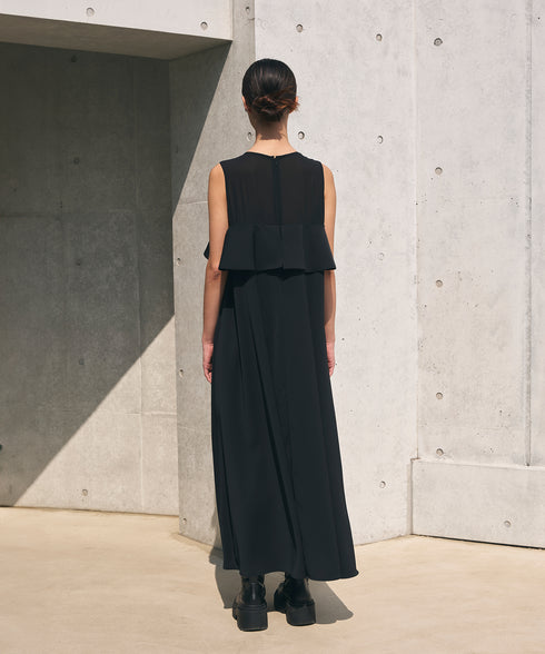 ドッキングフリルワンピース