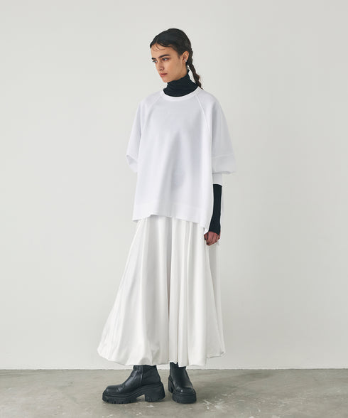 サテンフレアーバルーンスカート