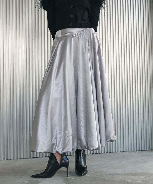 サテンフレアーバルーンスカート