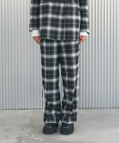 オンブレチェック・ラインパンツ