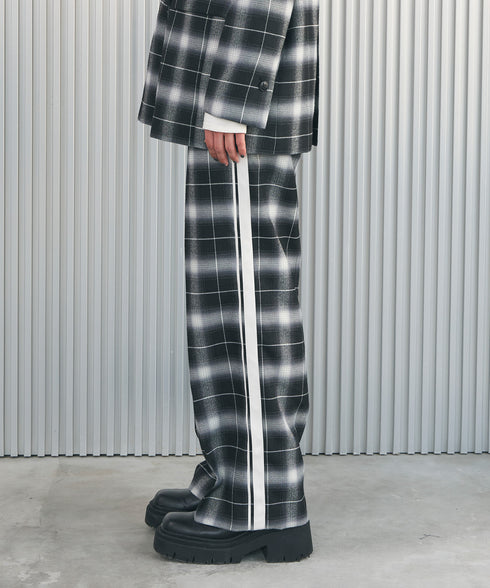 オンブレチェック・ラインパンツ