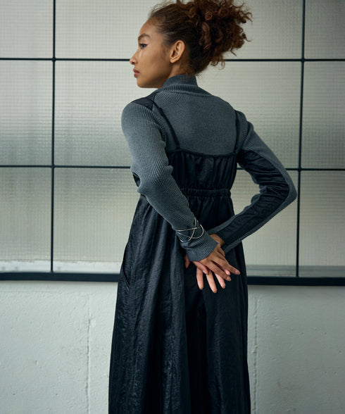 カットアウトナイロン・キャミワンピース