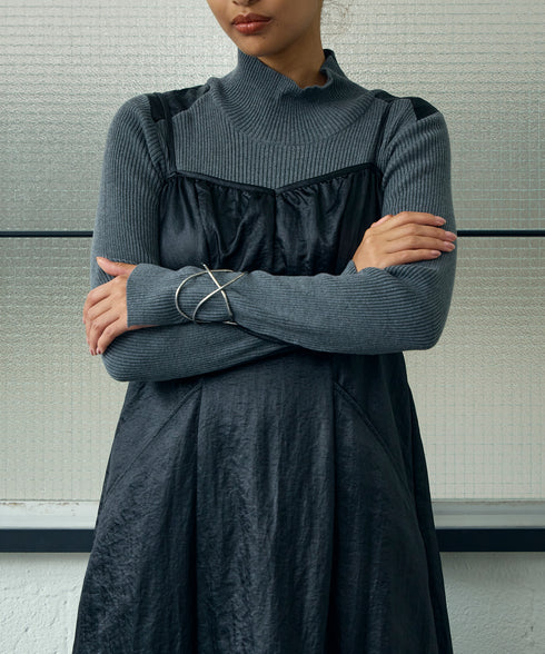 カットアウトナイロン・キャミワンピース