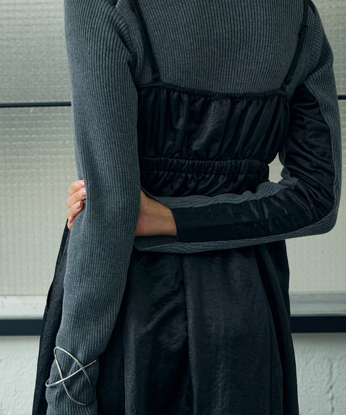 カットアウトナイロン・キャミワンピース