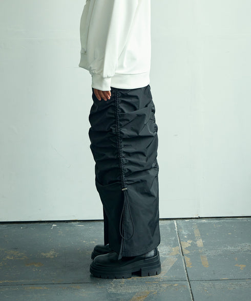 ドロストギャザースカート