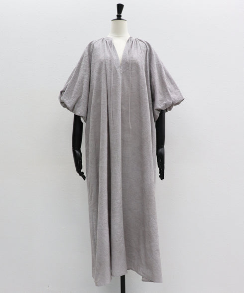 エンブロイダリーレースバルーンスリーブ・カフタンワンピース