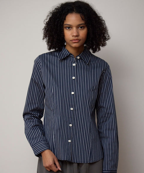 ストライプフィットシャツ