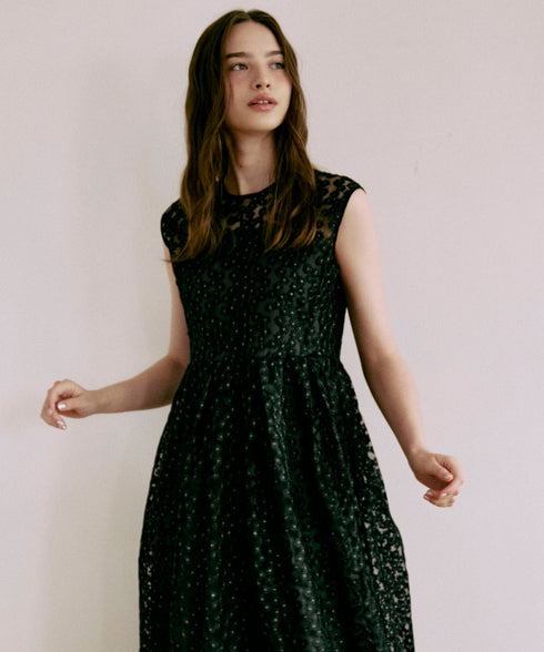 プチフラワーレースワンピース