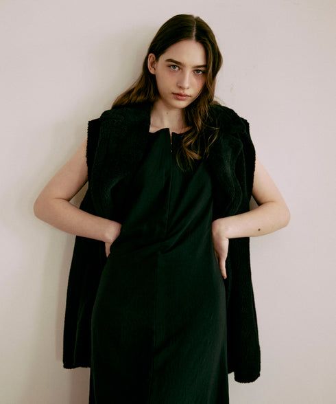 ノースリーブ・バルーンワンピース