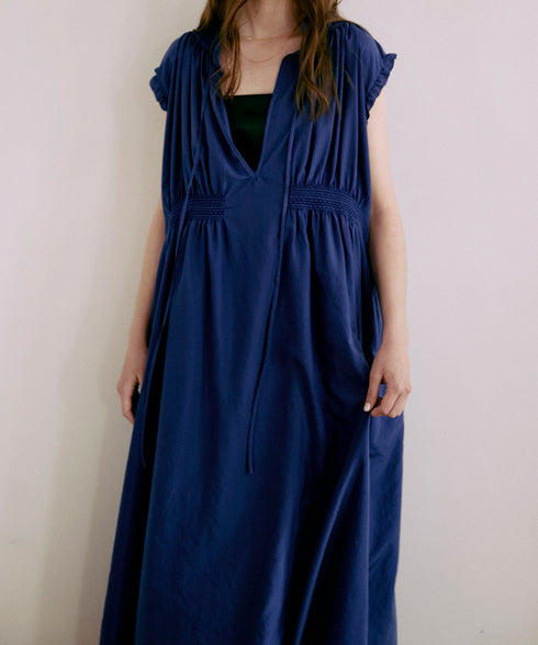 フレンチスリーブ・スモッキングワンピース