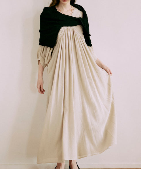 ドルマンスリーブ・ピンタックワンピース