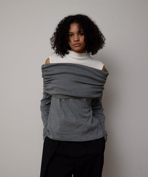 レイヤードドレープトップス